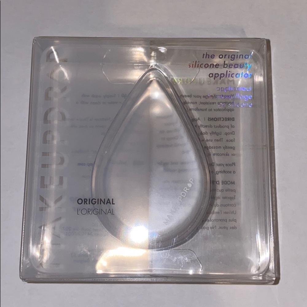 NIB MakeupDrop Silicone Applicator